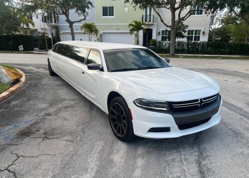 2015 Dodge Charger Limousine