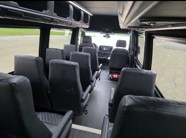 2022 Mercedes Benz Sprinter