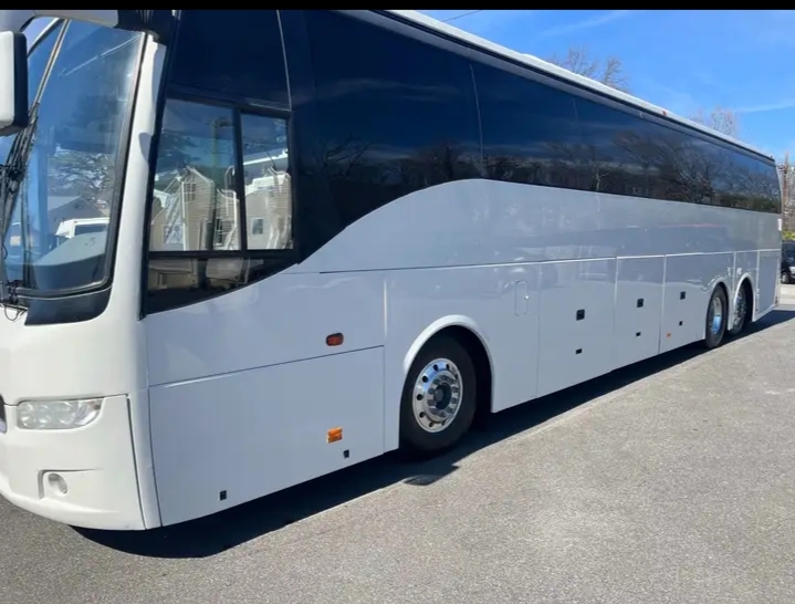 2014 Volvo 9700 Motorcoach