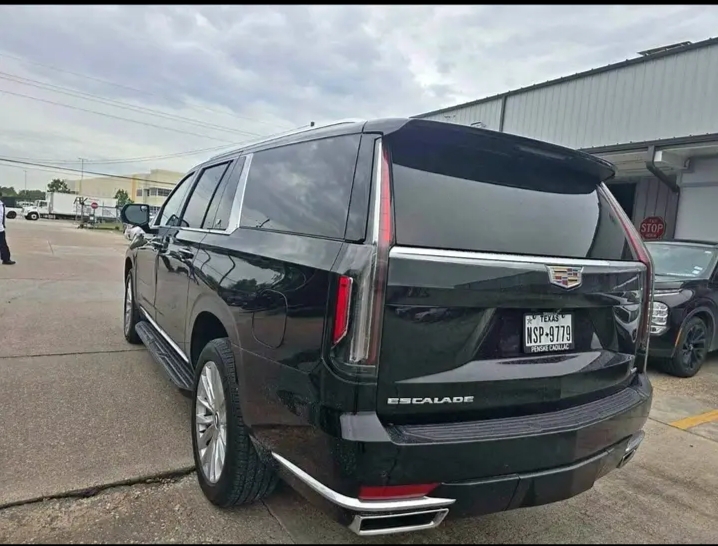 2021 Cadillac Escalade ESV SUV