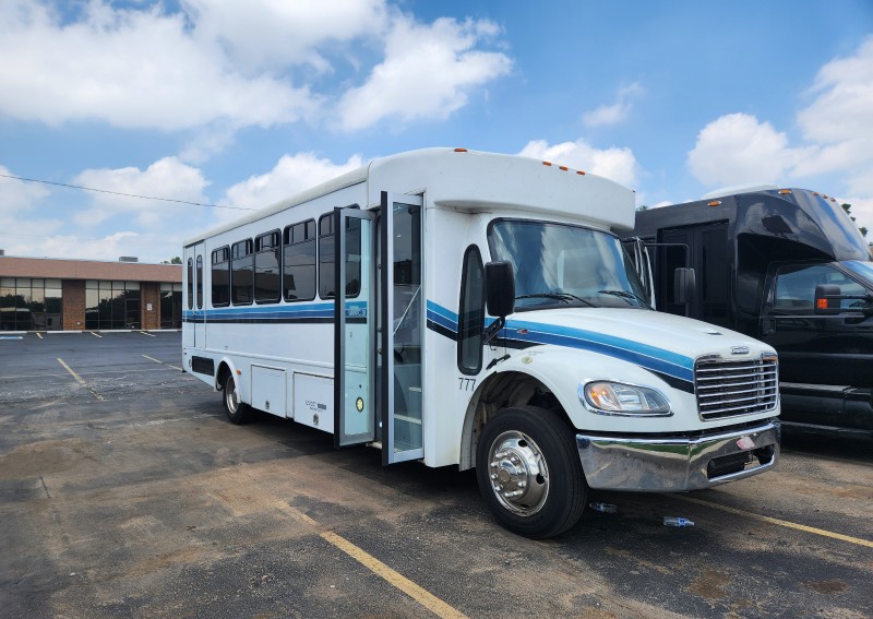 2017 Freightliner M2 Shuttle Bus
