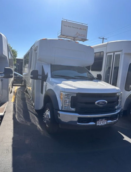 2017 Ford F-550 Party Bus