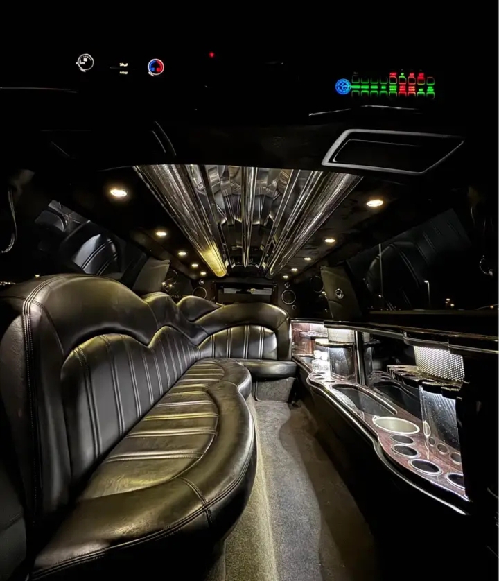 2016 Lincoln MKT Limousine