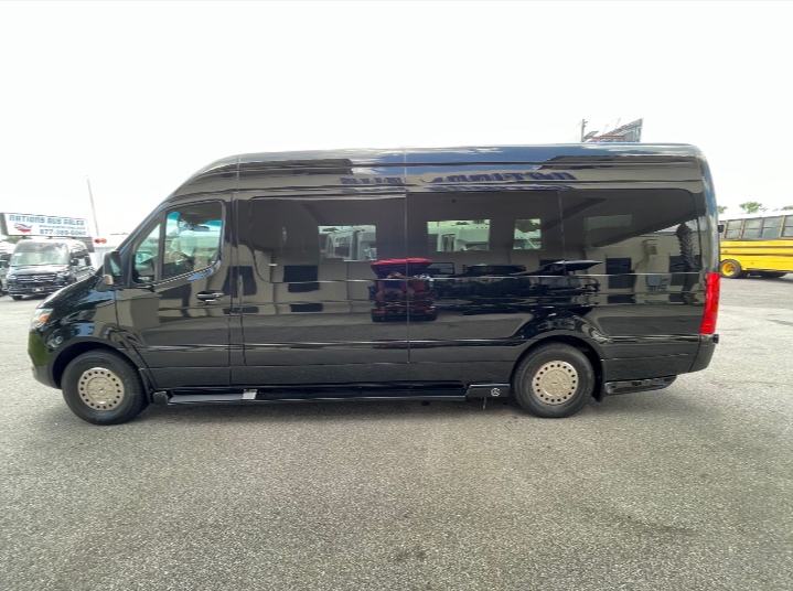 2022 Mercedes Benz Sprinter