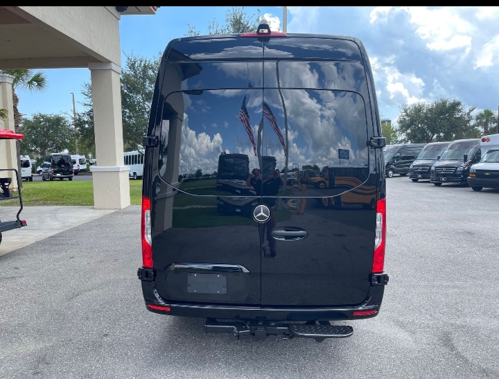 2022 Mercedes Benz Sprinter