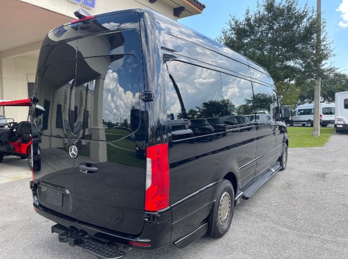 2022 Mercedes Benz Sprinter