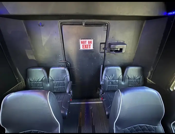 2017 Ford F-550 Shuttle Bus