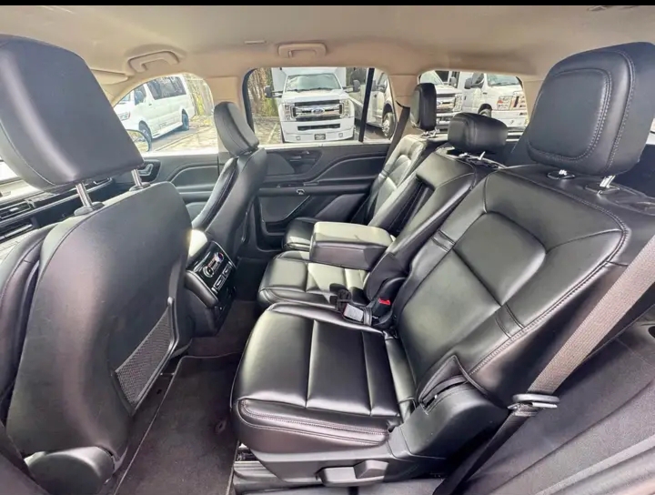 2022 Lincoln Aviator SUV