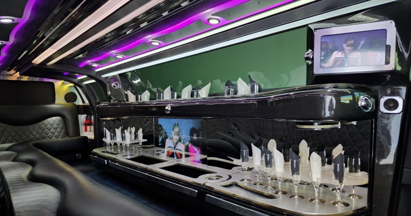 2014 Chrysler 300 Limousine