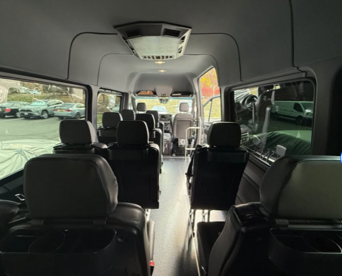 2022 Mercedes Benz Sprinter