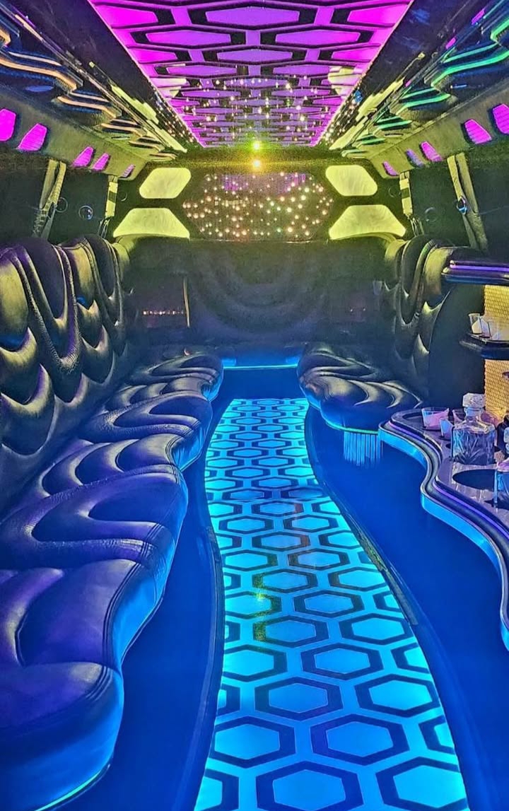 2011 Infiniti QX56 Limousine