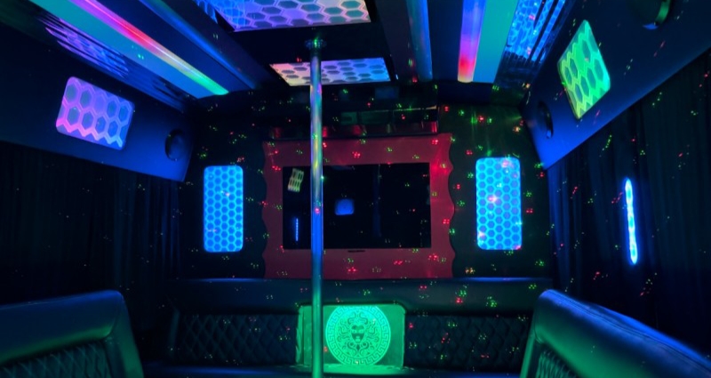 2012 Ford E-450 Party Bus