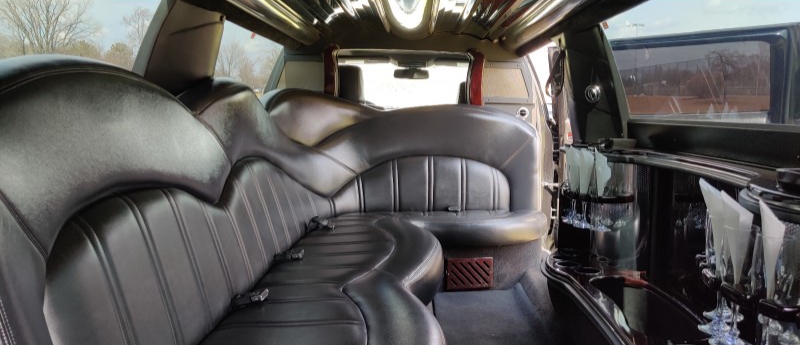 2013 Lincoln MKT Limousine