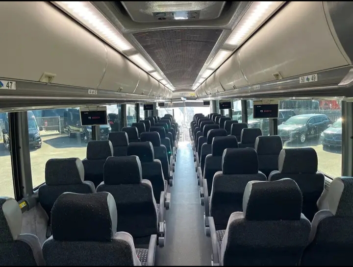 2011 MCI J4500 Motorcoach