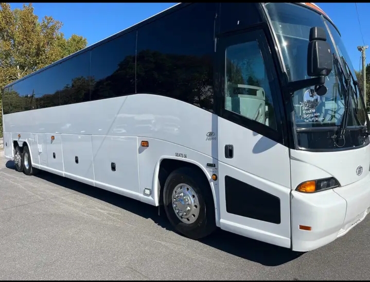 2011 MCI J4500 Motorcoach