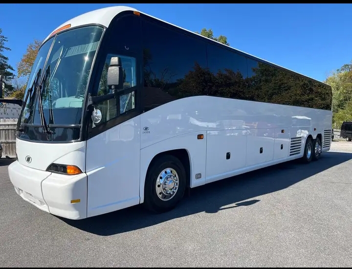 2011 MCI J4500 Motorcoach