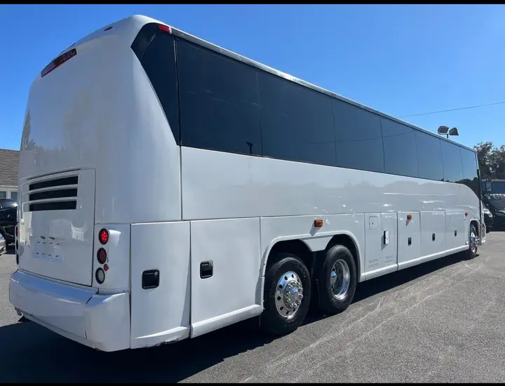 2011 MCI J4500 Motorcoach
