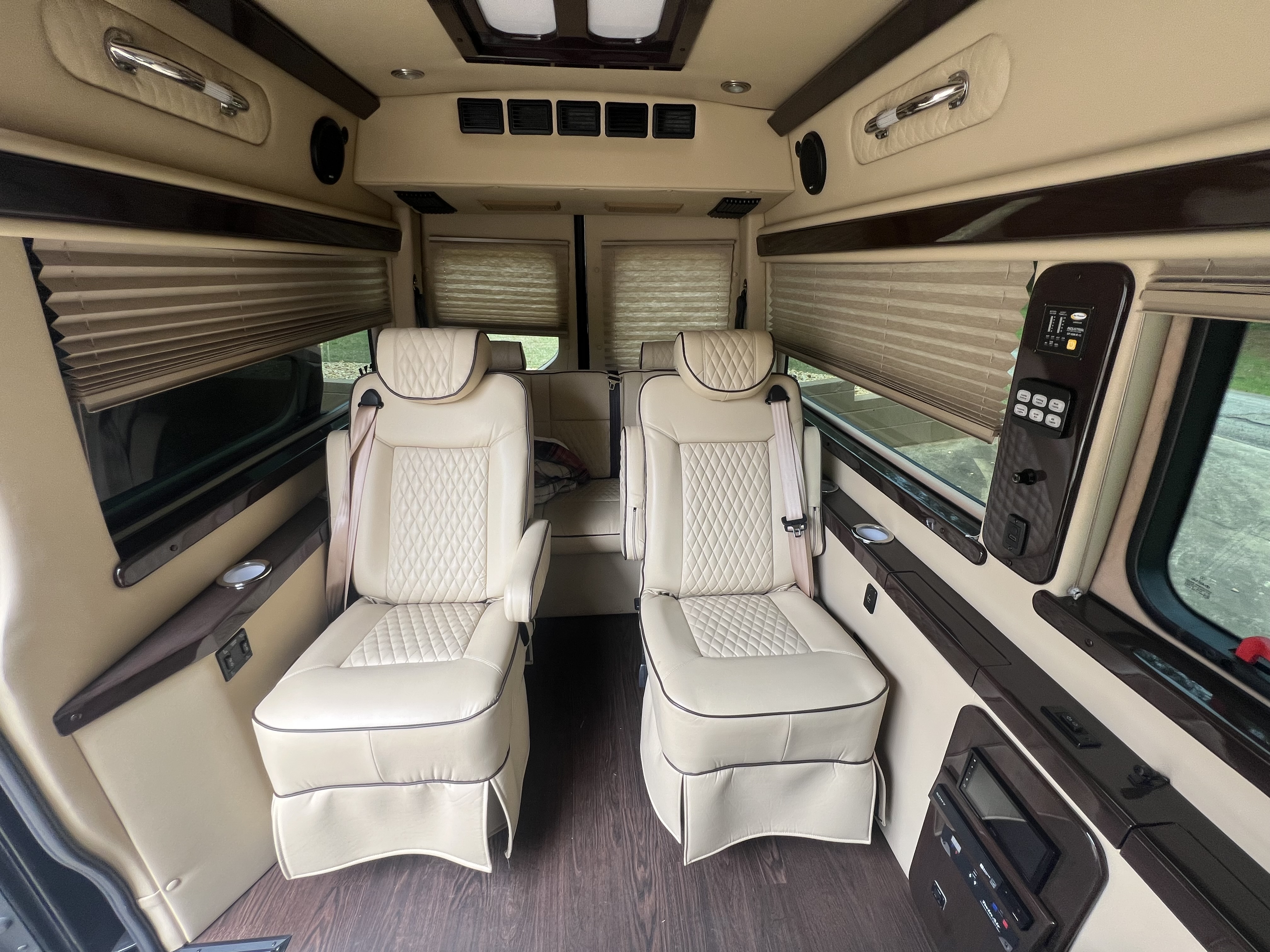 Mercedes-Benz Sprinter 2021