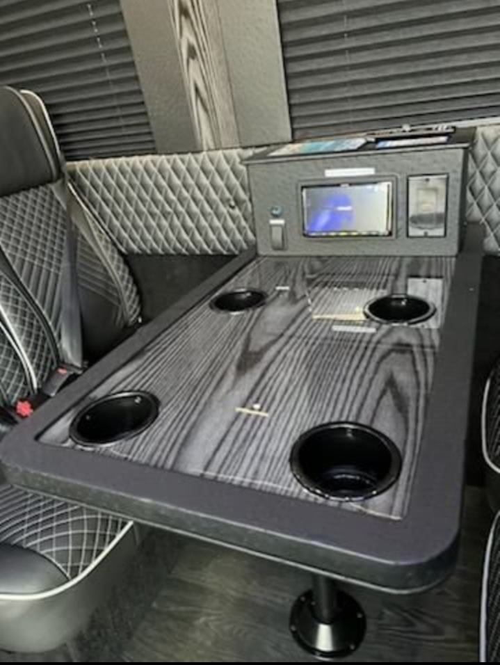 2022 Mercedes Benz Sprinter