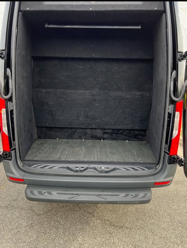 2022 Mercedes Benz Sprinter