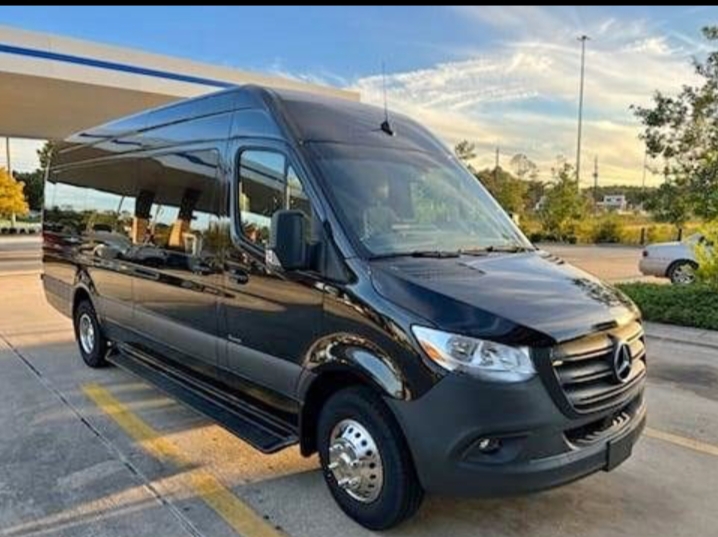 2022 Mercedes Benz Sprinter