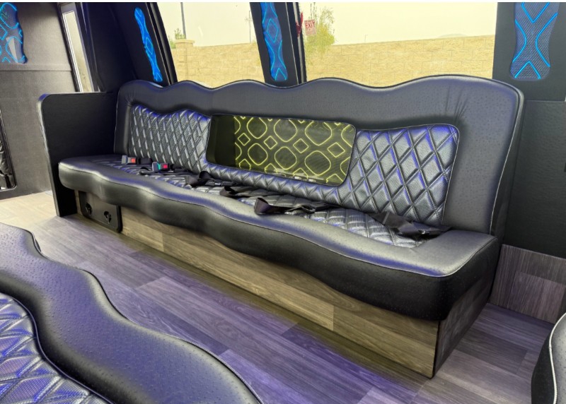 2018 Ford E-450 Party Bus