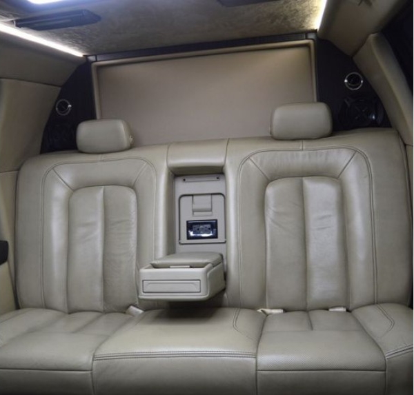 2018 Lincoln Continental Limousine