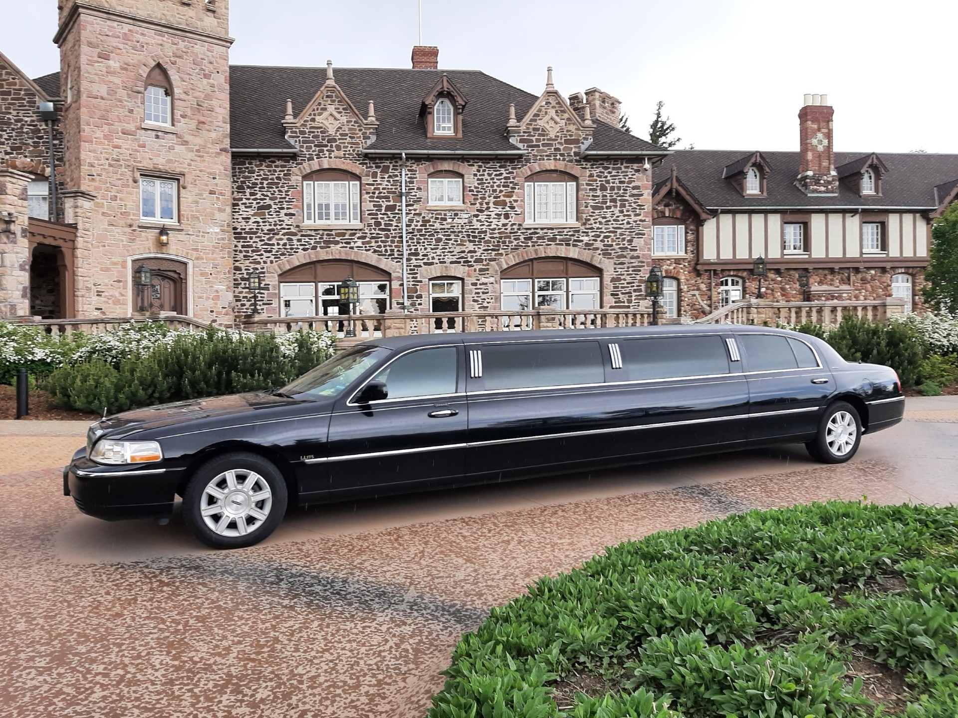 Lincoln Town Car 2011