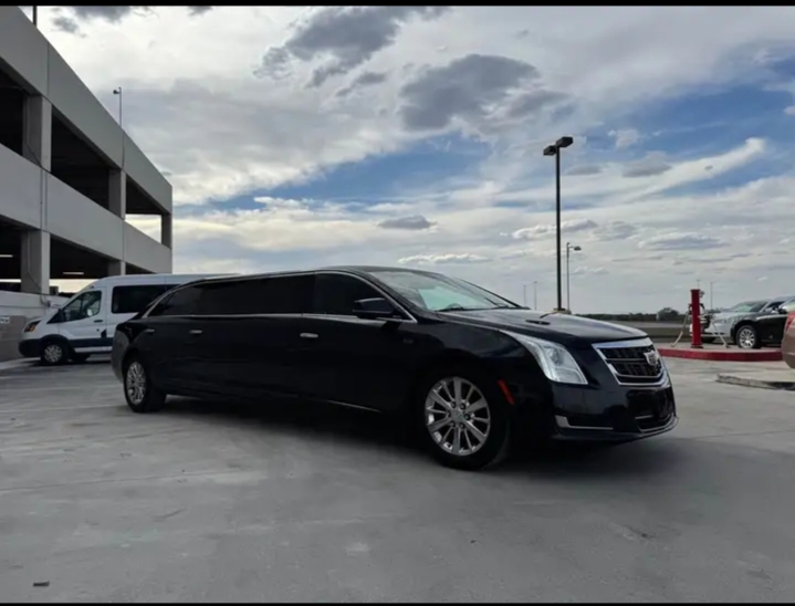 2016 Cadillac XTS Limousine