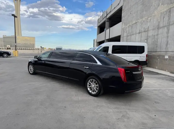 2016 Cadillac XTS Limousine