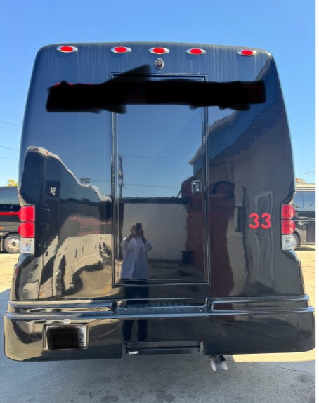 2018 Freightliner M2 Shuttle Bus