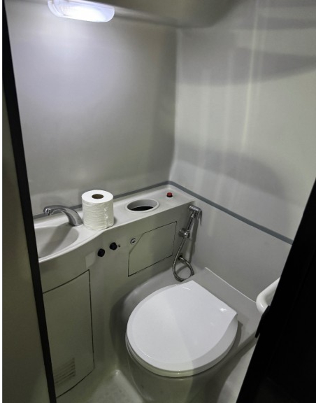 2018 Freightliner M2 Shuttle Bus