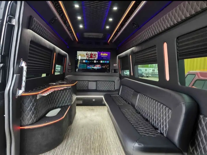 2023 Mercedes Benz Sprinter