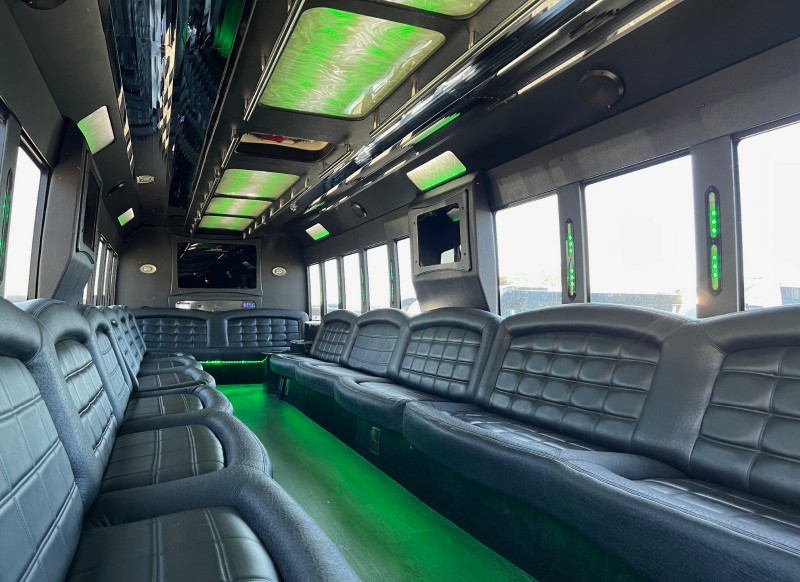 2013 Ford F-750 Party Bus