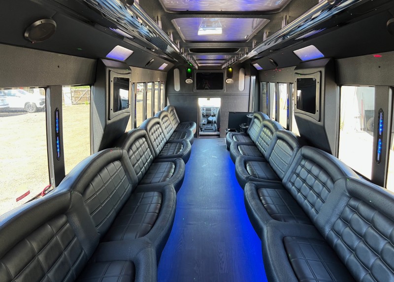 2013 Ford F-750 Party Bus