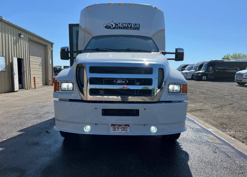 2013 Ford F-750 Party Bus