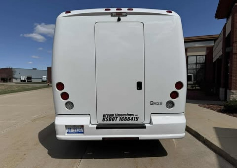 2016 Ford E-450 Limo Bus