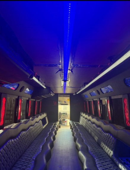 2016 Freightliner Coach Party Bus
