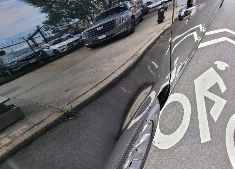 2014 Lincoln MKT Limousine