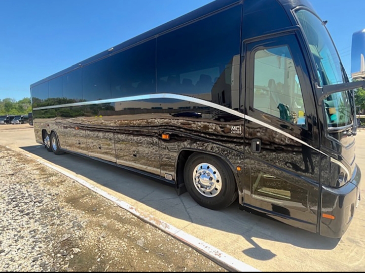 2018 MCI J4500 Motorcoach