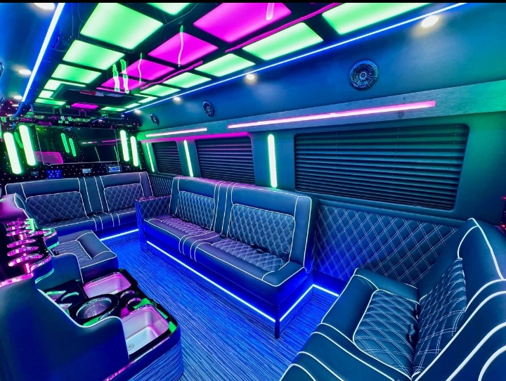 2023 Mercedes Benz Sprinter