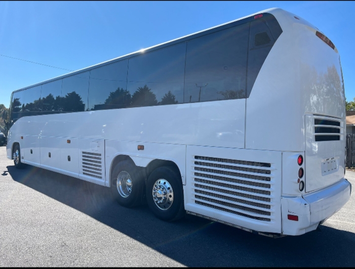 2011 MCI J4500 Motorcoach