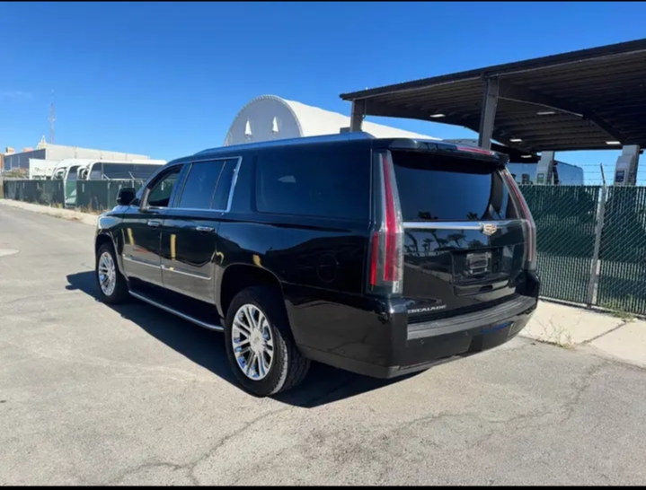 2016 Cadillac Escalade ESV SUV