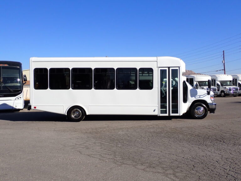 2025 ElDorado Advantage Shuttle Bus
