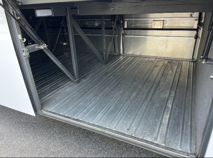 2013 Volvo 9700 Motorcoach