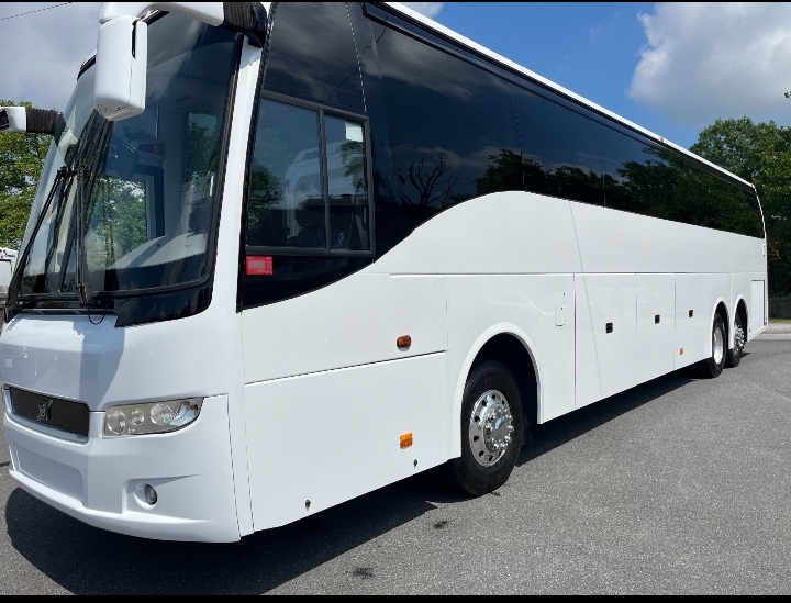 2013 Volvo 9700 Motorcoach