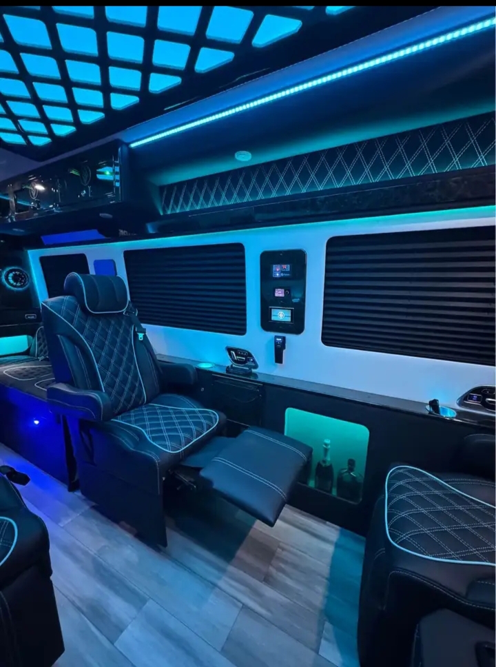 2025 Mercedes Benz Sprinter