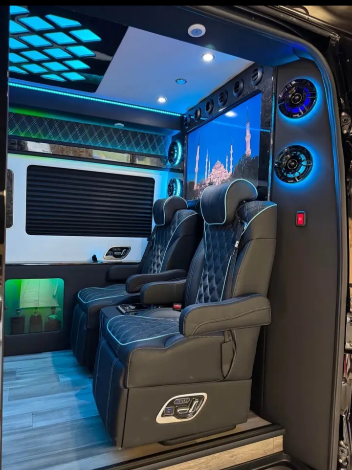 2025 Mercedes Benz Sprinter