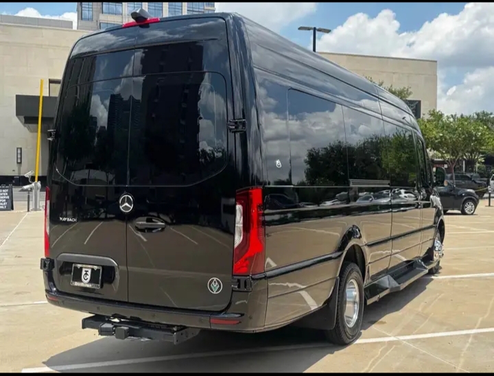 2025 Mercedes Benz Sprinter