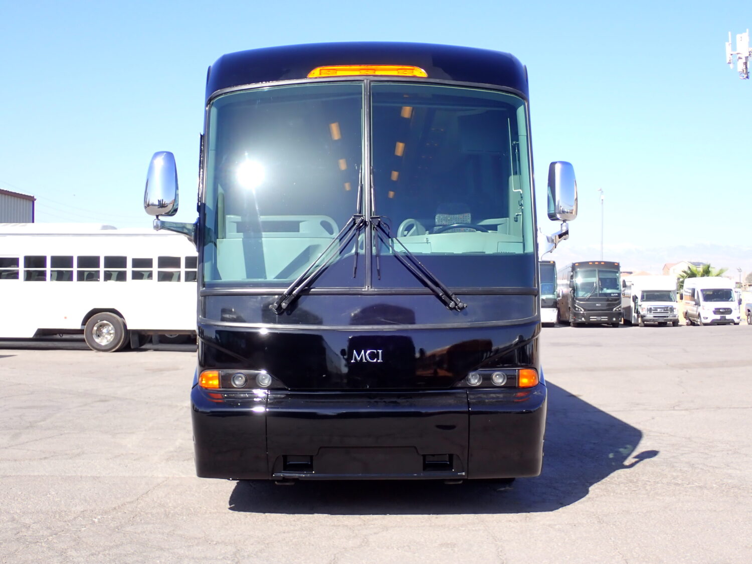 2009 MCI J4500 Motorcoach